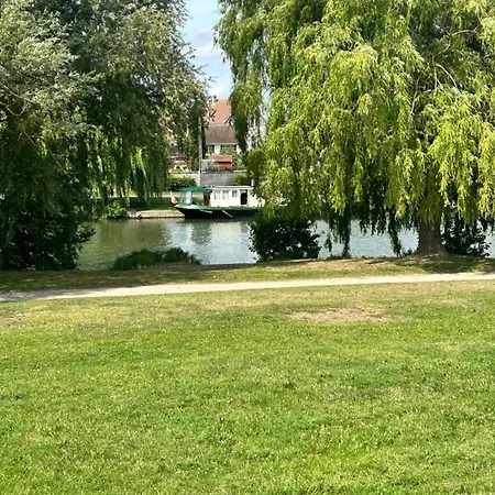 보트호텔 Boat Near Paris And Compiegne